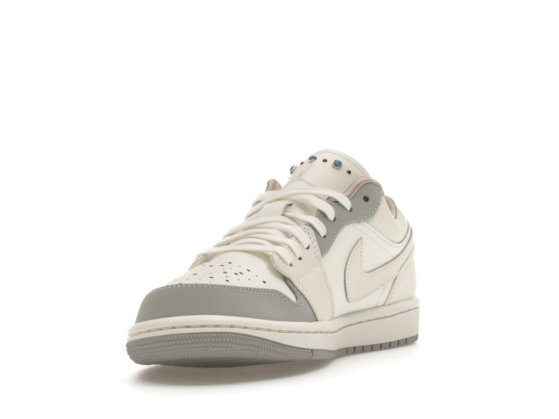 Jordan 1 Low Sail Soft Pearl (Women's) - vista 13