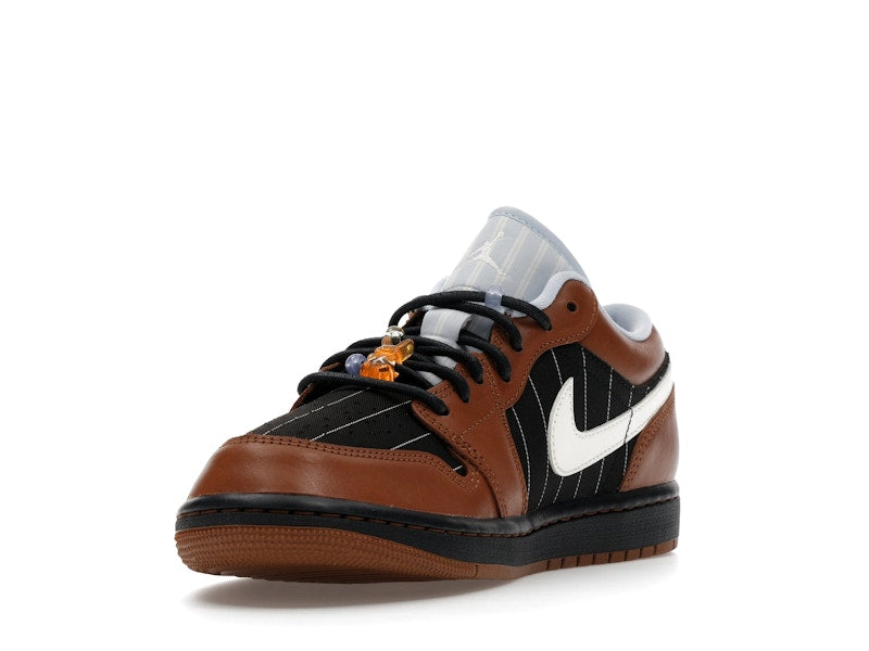 Jordan 1 Low SE Black Sail Light British Tan - vue 13