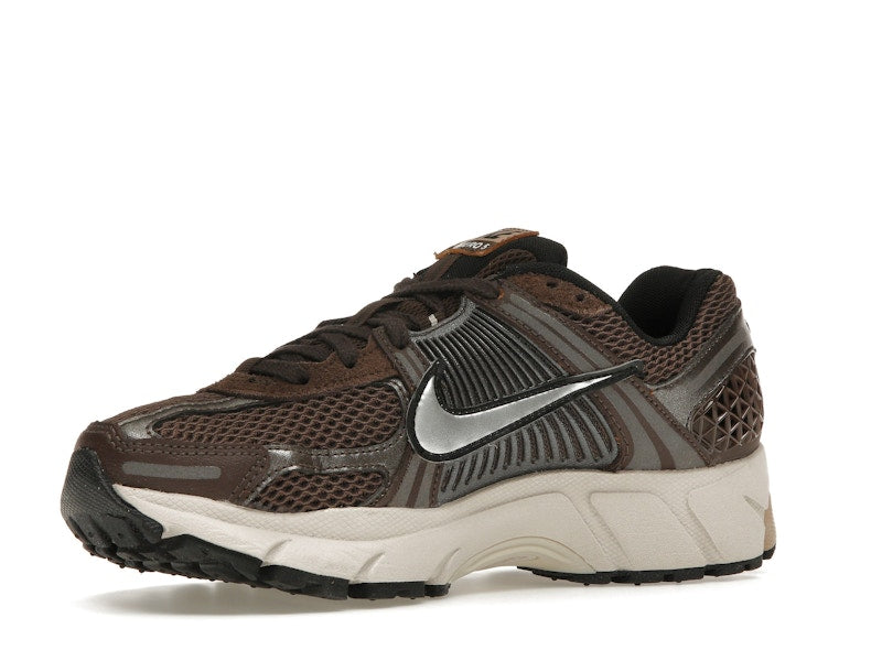 Nike Zoom Vomero 5 Baroque Brown (Women's) - Baroque Brown/Chrome/Light Orewood Brown/Hemp - FN6742-201 - 15