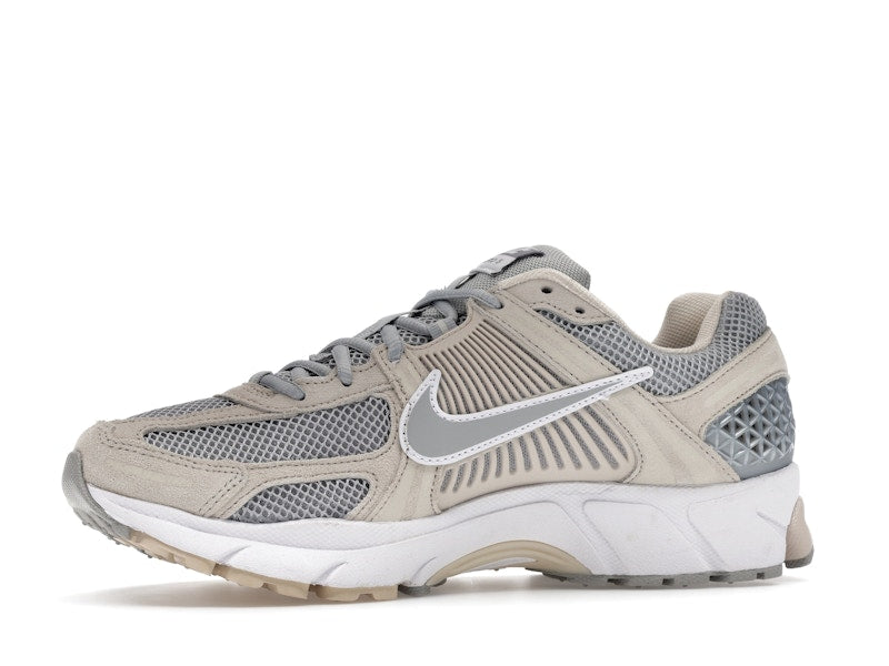 Nike Zoom Vomero 5 Light Orewood Brown Light Smoke Grey - vue 17