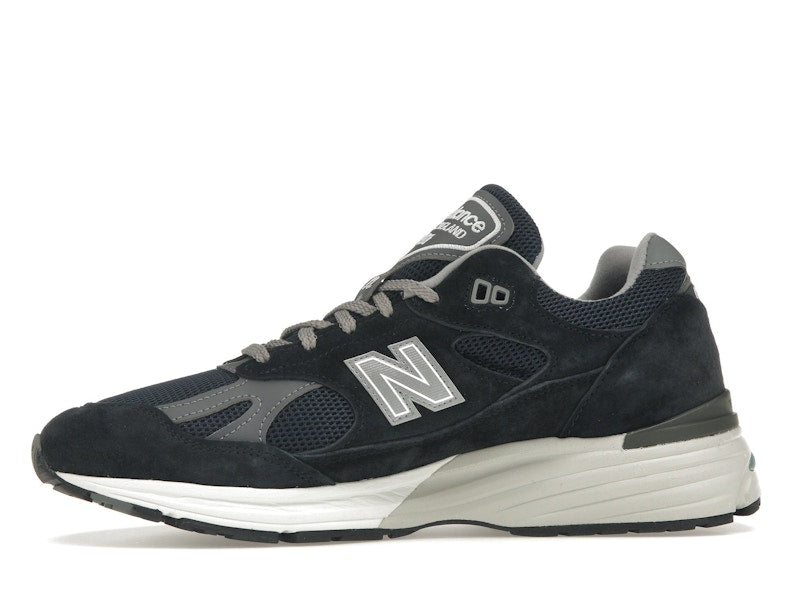 New Balance 991v2 MiUK Dark Navy - view 17
