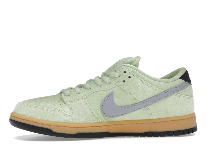 Nike SB Dunk Low Verdugo Mountain - Pistachio Frost/Wolf Grey/Black/Gum Yellow/Magic Ember/Black - HQ1626-300 - 17