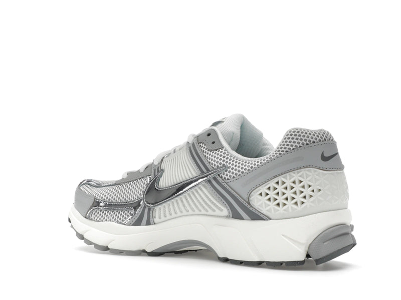 Nike Zoom Vomero 5 Metallic Silver - Summit White/Light Smoke Grey/Smoke Grey/Metallic Silver - IM2219-121 - 22