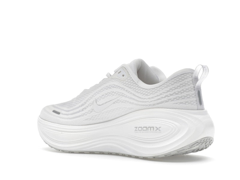 Nike Vomero Plus White - White/White/Metallic Silver/Light Smoke Grey/Vast Grey - HV8150-102 - 22