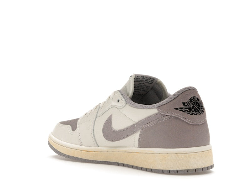 Air Jordan 1 Retro Low OG Atmosphere Gray - view 23