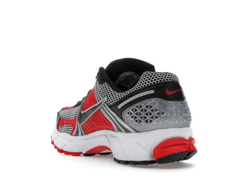Nike Zoom Vomero 5 Metallic Silver University Red - Metallic Silver/University Red/White/Black - HV0926-095 - 24