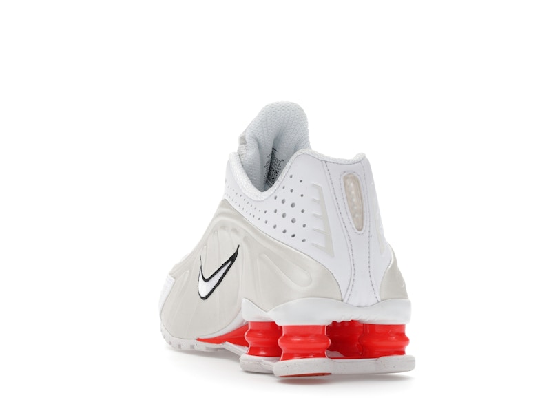 Nike Shox R4 White Phantom Picante Red (Women's) - vue 25