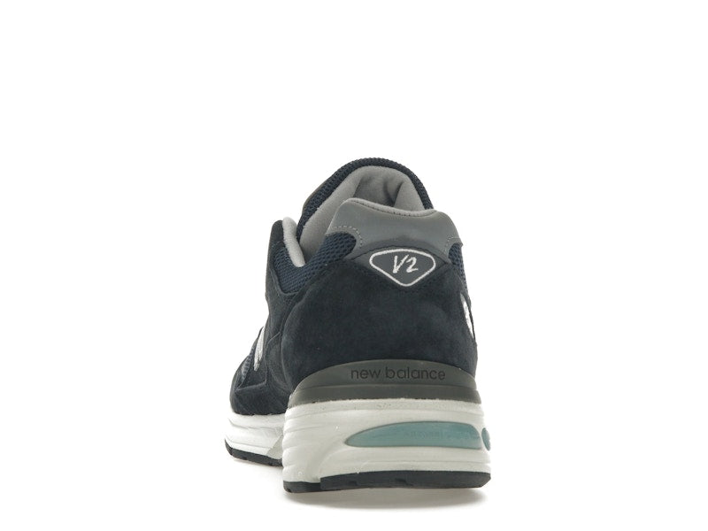 New Balance 991v2 MiUK Dark Navy - view 26