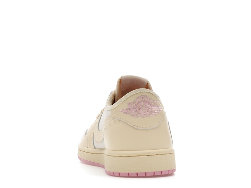 Jordan 1 Retro Low OG SP Travis Scott Shy Pink - widok 27