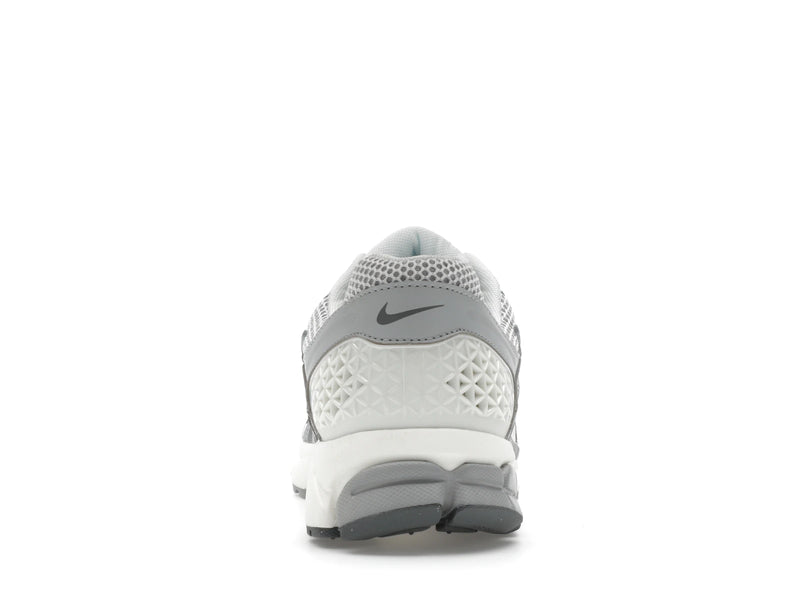 Nike Zoom Vomero 5 Metallic Silver - Summit White/Light Smoke Grey/Smoke Grey/Metallic Silver - IM2219-121 - 27
