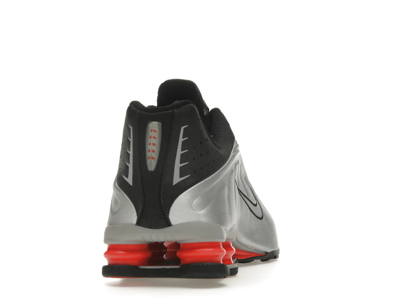 Nike Shox R4 Black Metallic Silver (2025) - HQ1988-002 - 28