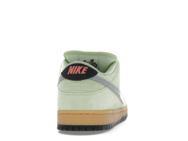 Nike SB Dunk Low Verdugo Mountain - Pistachio Frost/Wolf Grey/Black/Gum Yellow/Magic Ember/Black - HQ1626-300 - 28