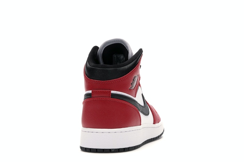 Air Jordan 1 Mid Chicago Black Toe (GS) - weergave 28