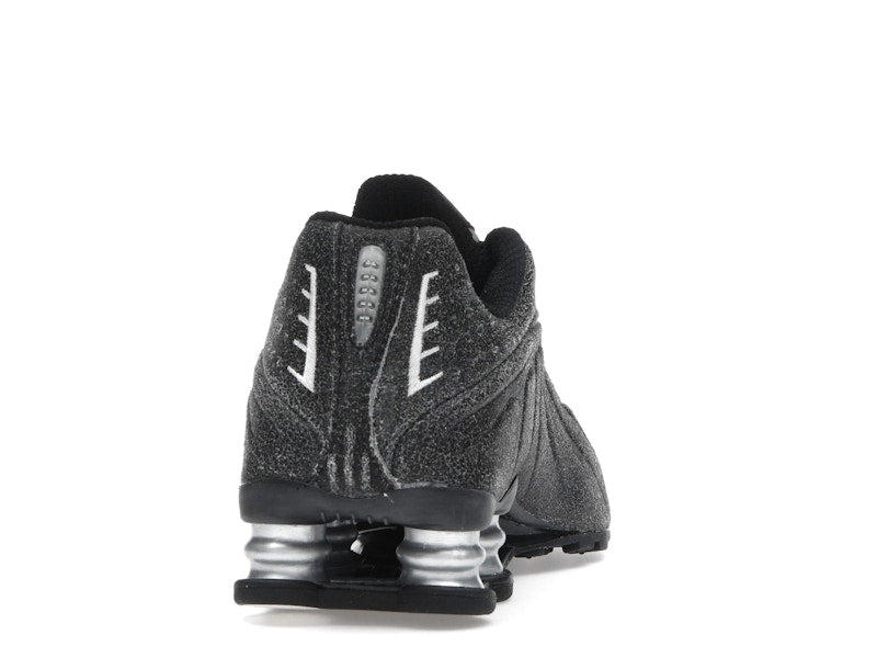 Nike Shox R4 Black Distressed Leather - vue 28