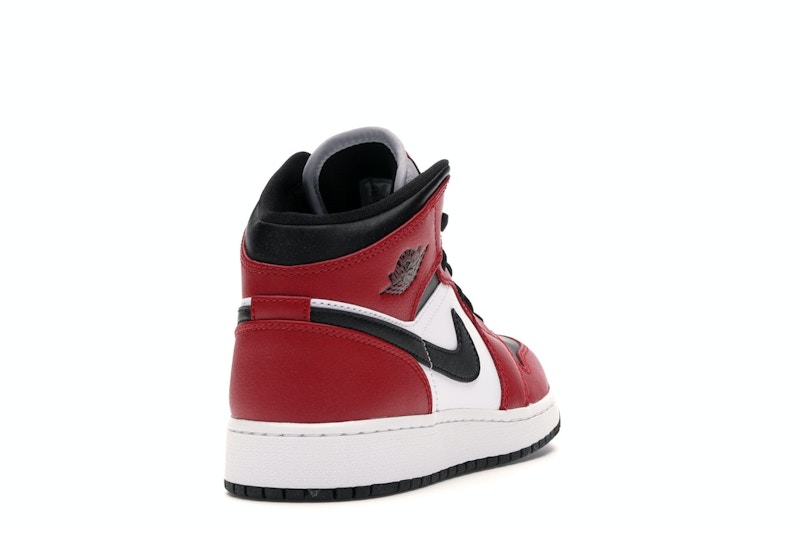 Air Jordan 1 Mid Chicago Black Toe (GS) - weergave 29