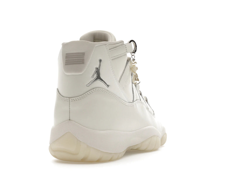 Air Jordan 11 Retro Grand Finale - Sail/Pearl Grey/White/Metallic Silver - AR0715-110 - 29