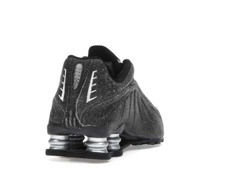Nike Shox R4 Black Distressed Leather - vue 29
