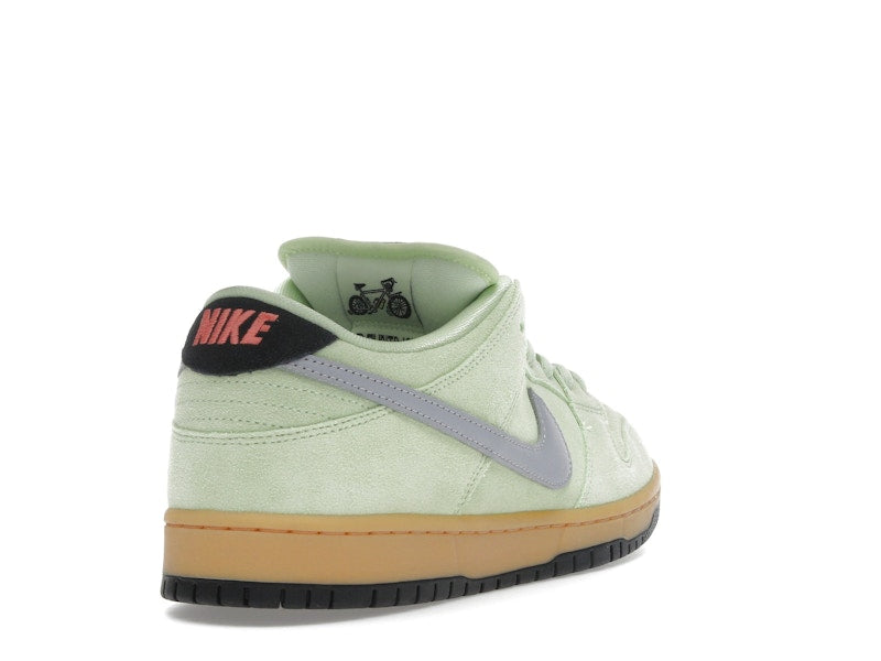 Nike SB Dunk Low Verdugo Mountain - Pistachio Frost/Wolf Grey/Black/Gum Yellow/Magic Ember/Black - HQ1626-300 - 30