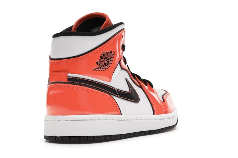 Air Jordan 1 Mid SE Turf Orange - vue 30