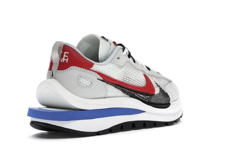 Nike Vaporwaffle Sacai Sport Fuchsia Game Royal - Sail/Sport Fuchsia-Light Bone-Game Royal - CV1363-100 - 31