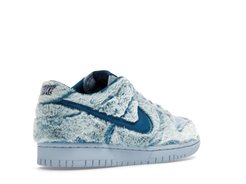 Nike Dunk Low Abominable Snowman (GS) - Green Abyss/Celestine Blue/White - IM7171-301 - 32