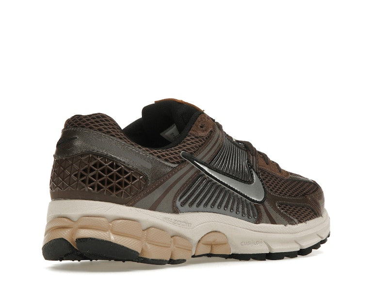 Nike Zoom Vomero 5 Baroque Brown (Women's) - Baroque Brown/Chrome/Light Orewood Brown/Hemp - FN6742-201 - 32