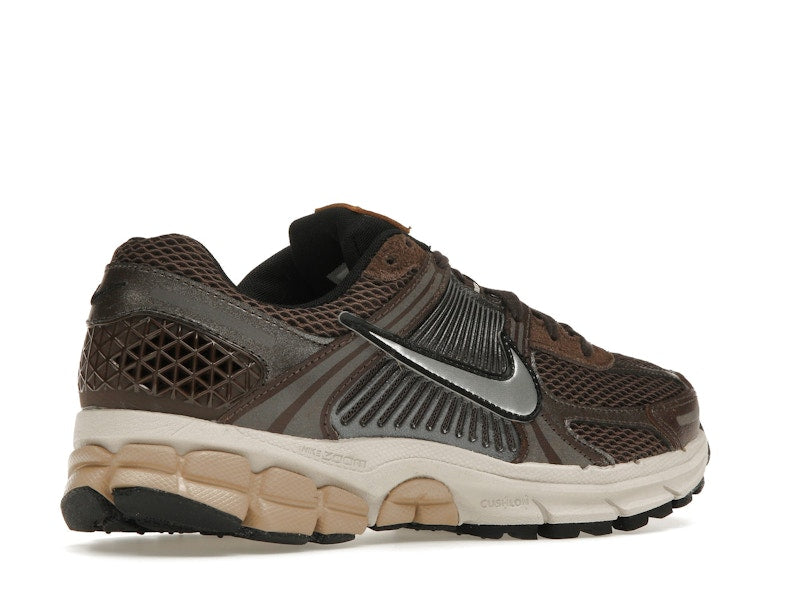 Nike Zoom Vomero 5 Baroque Brown (Women's) - Baroque Brown/Chrome/Light Orewood Brown/Hemp - FN6742-201 - 33