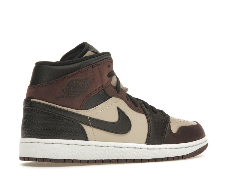 Air Jordan 1 Mid SE Paris Ymca - Velvet Brown/Earth/Sanddrift/Metallic Gold/Summit White - FZ4359-200 - 33
