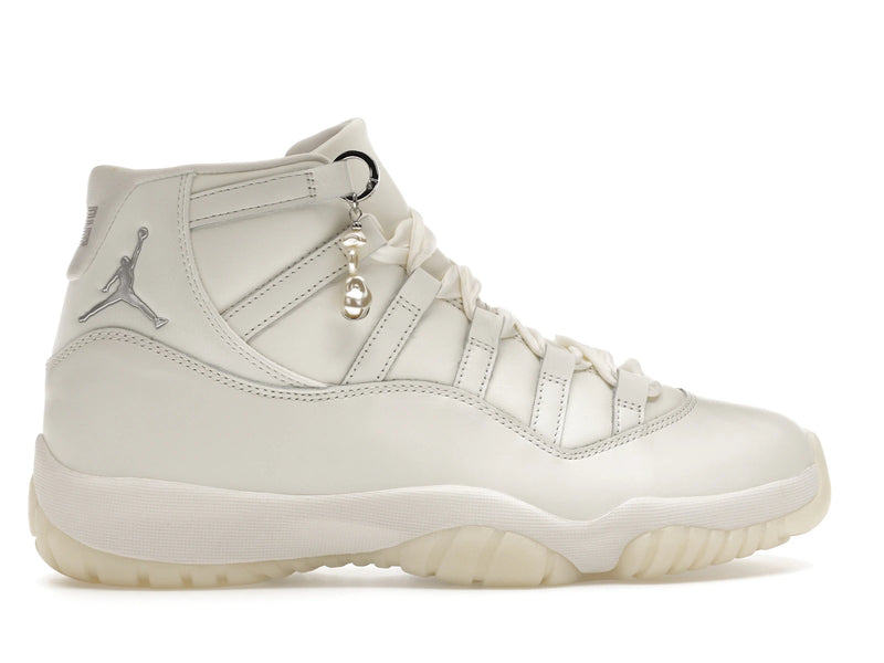 Air Jordan 11 Retro Grand Finale - Sail/Pearl Grey/White/Metallic Silver - AR0715-110 - 35