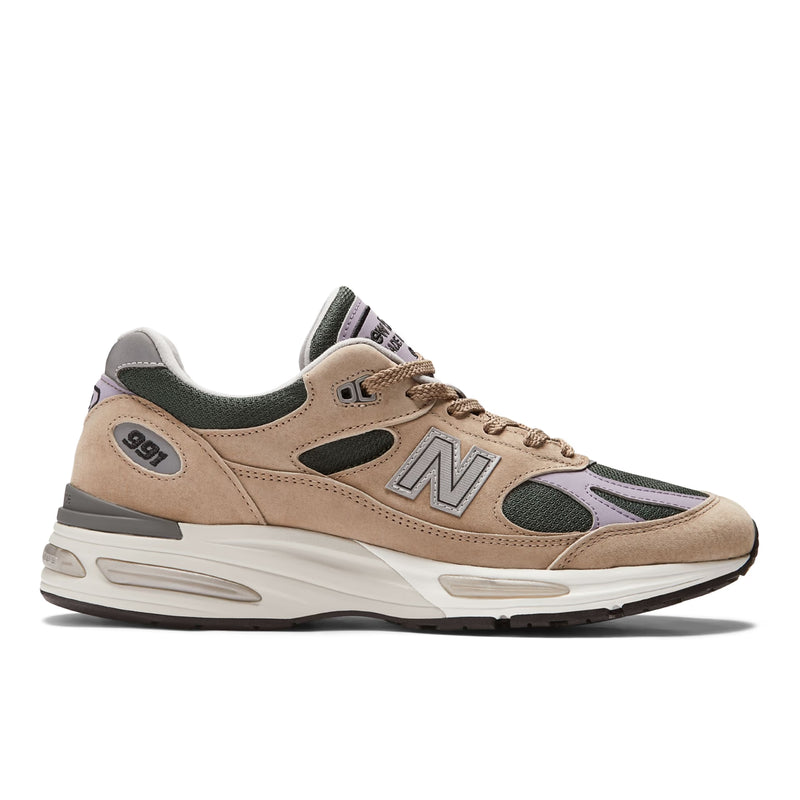 New Balance 991v2 MiUK Essentially Offbeat Pack Cement - view 4