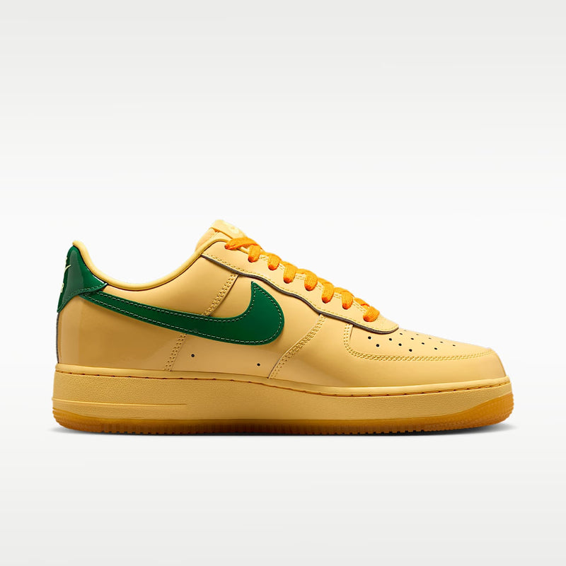 Nike Air Force 1 Low Patent Leather Topaz Gold Pine Green - Ansicht 38