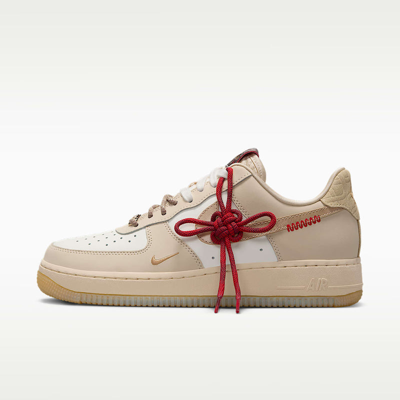 Nike Air Force 1 Low Year of the Snake (Women's) - Ansicht 42