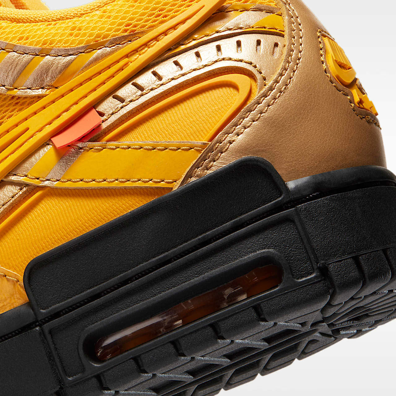 Nike Air Rubber Dunk Off White University Gold - view 40