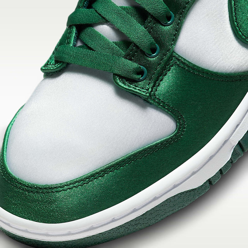 Nike Dunk Low Essential Satin Green - view 41