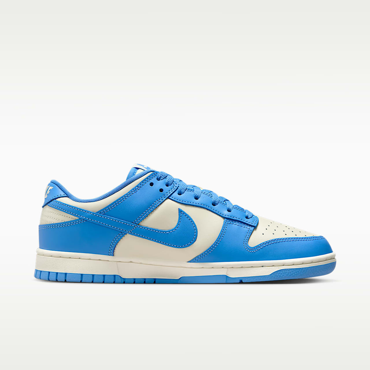Nike Dunk Low Retro University Blue - view 43