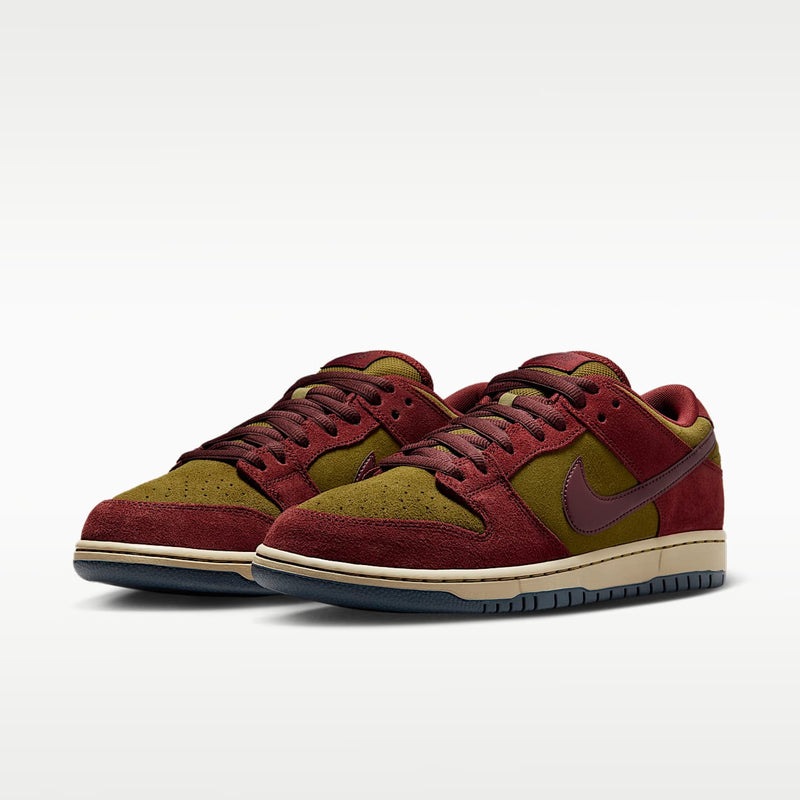 Nike SB Dunk Low Dark Team Red Olive Flak - widok 38