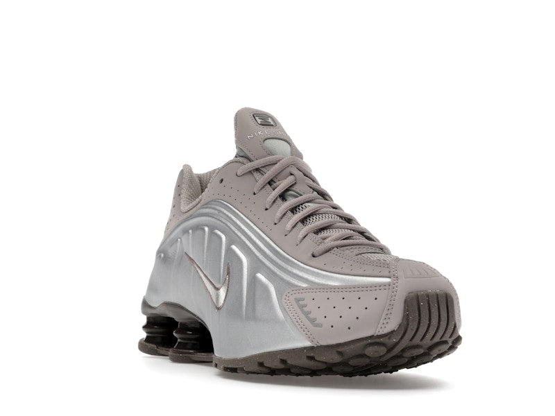 Nike Shox R4 Cave Stone - view 7