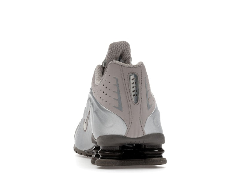 Nike Shox R4 Cave Stone - view 27