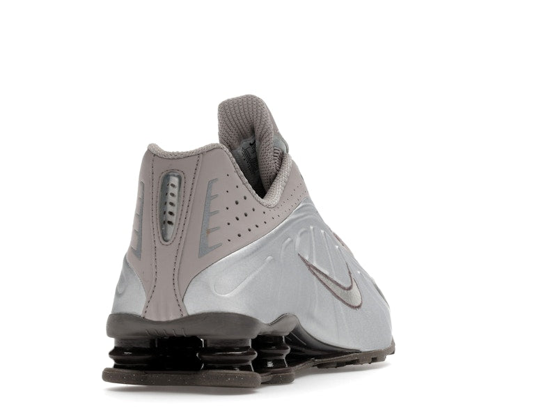 Nike Shox R4 Cave Stone - view 30