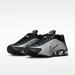 Nike Shox R4 Metallic Silver Black - vue 38