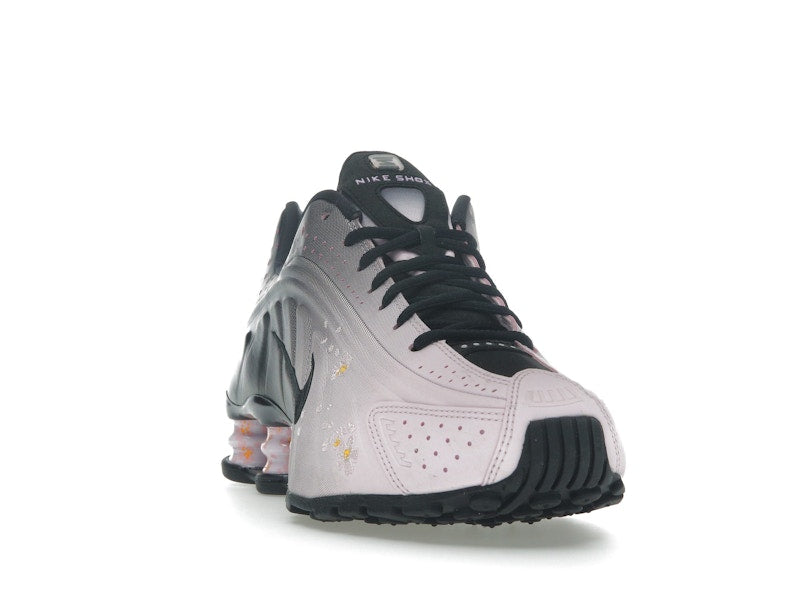Nike Shox R4 Sakura - view 8