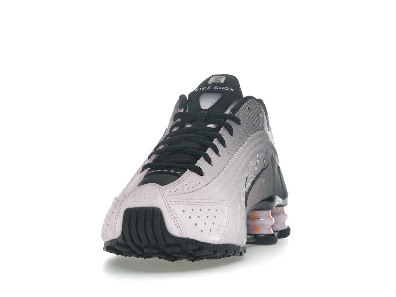 Nike Shox R4 Sakura - view 12