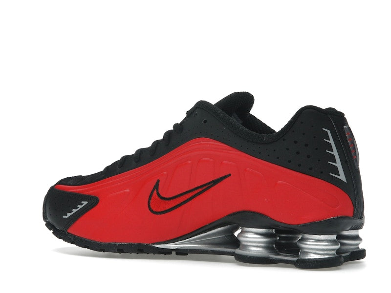 Nike Shox R4 University Red Black Metallic Silver - view 4