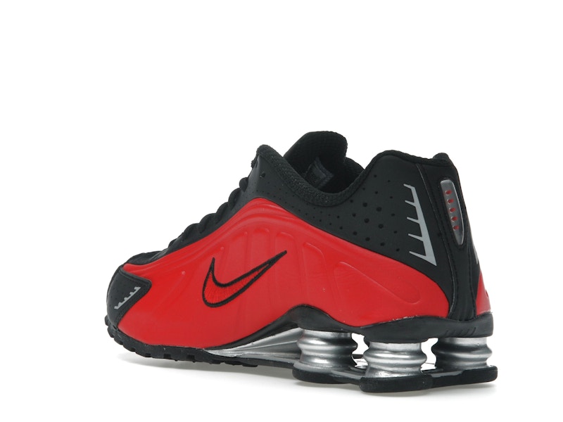 Nike Shox R4 University Red Black Metallic Silver - view 6