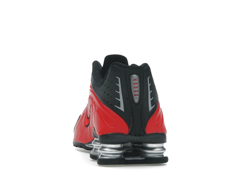 Nike Shox R4 University Red Black Metallic Silver - view 9